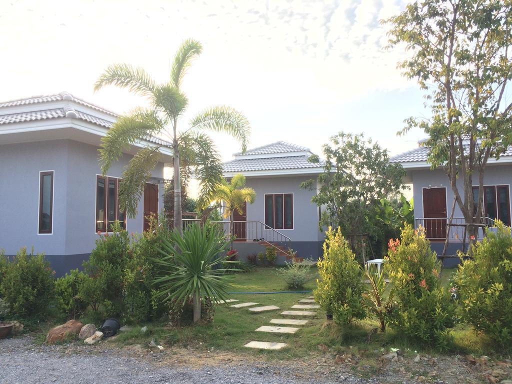 Villa Pran Kiang Lay à Ban Pru Yai Extérieur photo